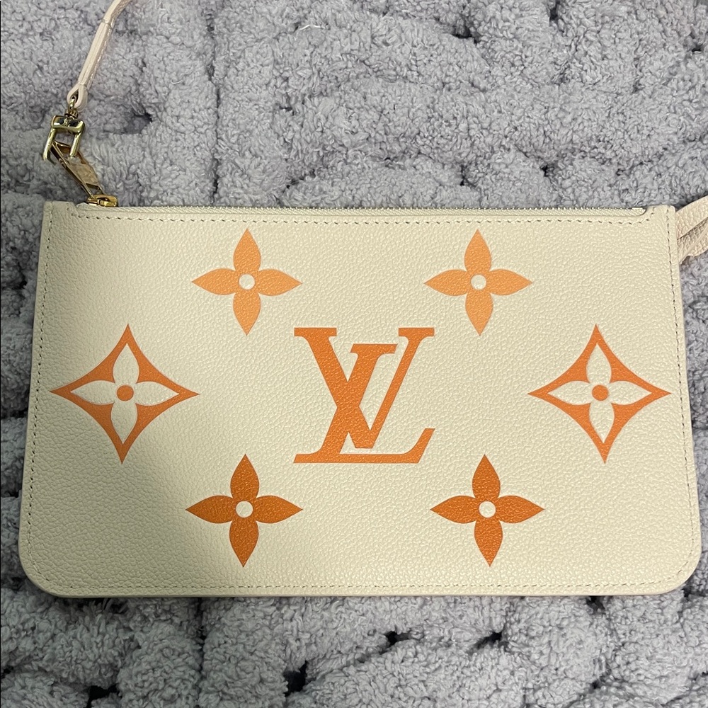 Louis Vuitton Empreinte Monogram Giant By the Pool Neverfull MM Pochette - Picture 2 of 8